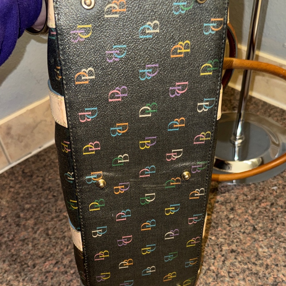 Dooney & Bourke Y2K RARE Black Multicolor DB Logo Shoulder Bag with rainbow zip - Picture 4 of 9